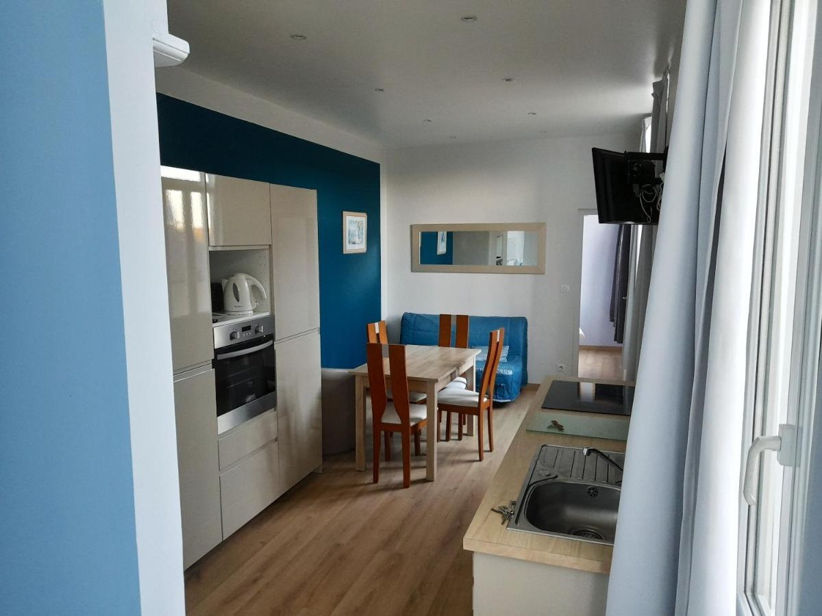 Appartement Ensoleille Et Calme A Saint Quay Portrieux 35 M² Parking Bagian luar foto